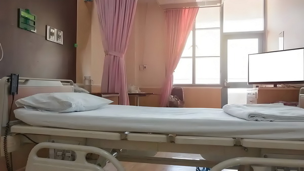 疯狂学院之另类教师